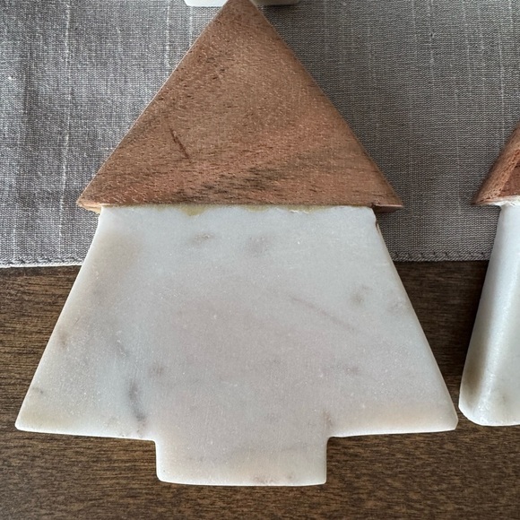 White and Brown Holiday Decor Minimalist Christmas Tree Ornaments. Set o… - Picture 8 of 8